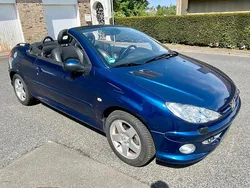 Blau Gebraucht 2005 Peugeot 206 CC Cabrio | 3.300 €