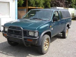 Grün Gebraucht 1996 Nissan PickUp Abholung | 2.980 €