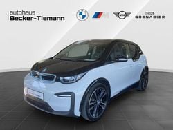 Capparisweiß mit akzent bmw i Gebraucht 2022 BMW i3 Sport Line Kleinwagen | 20.512 € (Fairer Preis)