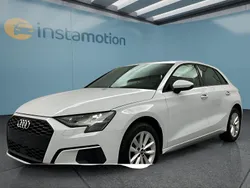 Weiß Gebraucht 2023 Audi A3 Limousine | 25.149 € (Guter Preis)