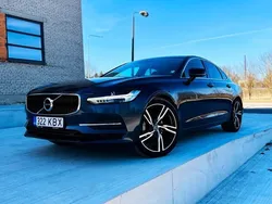 Blau Gebraucht 2017 Volvo S90 Momentum Limousine | 19.990 € (Fairer Preis)