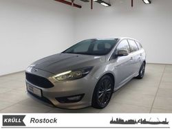 Schwarz metallic Gebraucht 2017 Ford Focus ST-Line Kombi | 10.990 € (Fairer Preis)