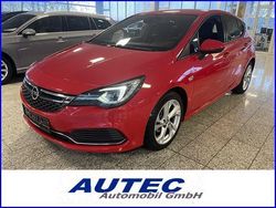 Rot, metallic Gebraucht 2017 Opel Astra Limousine | 11.785 € (Fairer Preis)