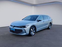 Oyster silver metallic Gebraucht 2024 VW Passat Business Kombi | 31.850 € (Superpreis)