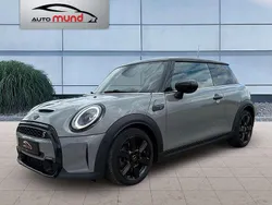 Moonwalk grey (metallic) Gebraucht 2021 Mini Cooper S Kleinwagen | 25.390 € (Guter Preis)