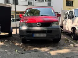 Rot Gebraucht 2006 VW T5 Van | 8.200 € (Etwas zu teuer)