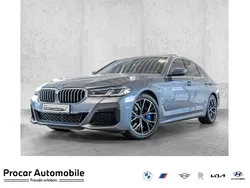 Blau Gebraucht 2021 BMW 530 M Sport Limousine | 45.490 € (Etwas zu teuer)