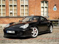 Schwarz Gebraucht 2001 Porsche 996 Turbo Coupé | 44.996 € (Etwas zu teuer)