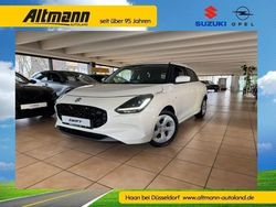 Weiß Gebraucht 2022 Suzuki Swift Comfort Kleinwagen | 21.990 € (Teuer)