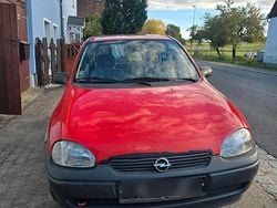 Rot Gebraucht 1998 Opel Corsa Kleinwagen | 300 € (Superpreis)
