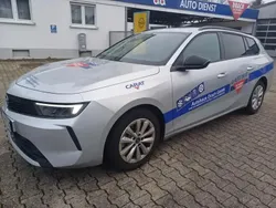 Lackierung aluminiumgrau Gebraucht 2024 Opel Astra Elegance Kombi | 26.650 € (Fairer Preis)