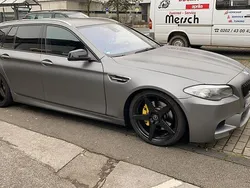 Grau Gebraucht 2010 BMW 530 Performance Kombi | 7.999 € (Guter Preis)