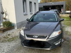 Braun Gebraucht 2012 Ford Mondeo Kombi | 2.950 € (Fairer Preis)