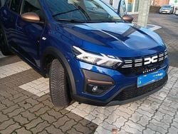 Blau Gebraucht 2023 Dacia Sandero Extreme Limousine | 18.800 € (Teuer)