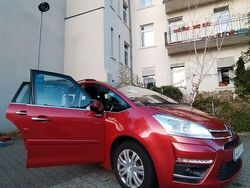 Rot Gebraucht 2011 Citroën C4 Picasso Exclusive Van / Kleinbus | 4.994 € (Etwas zu teuer)