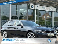 Schwarz Gebraucht 2022 BMW 320 Kombi | 28.489 € (Guter Preis)