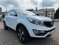 Weiß Gebraucht 2015 Kia Sportage Attract SUV | 12.999 € (Fairer Preis)
