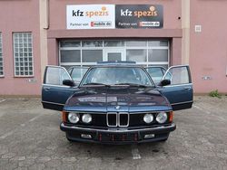 Blau Gebraucht 1985 BMW 735 Limousine | 25.970 €