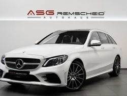 Weiß Gebraucht 2021 Mercedes C300 AMG line Kombi | 35.900 € (Fairer Preis)