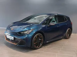 Blau Gebraucht 2022 Cupra Born Kleinwagen | 33.780 € (Etwas zu teuer)