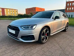 Silber Gebraucht 2023 Audi A4 S-Line Kombi | 36.400 € (Fairer Preis)