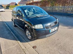 Blau Gebraucht 2003 Audi A2 Kleinwagen | 1.200 € (Fairer Preis)