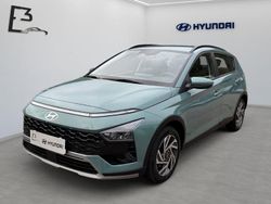 Mangrove green / mic Gebraucht 2025 Hyundai Bayon Trend SUV | 20.990 € (Etwas zu teuer)