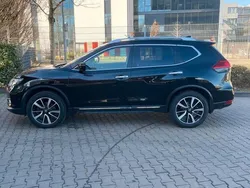 Schwarz Gebraucht 2018 Nissan X-Trail Tekna SUV | 18.200 € (Etwas zu teuer)