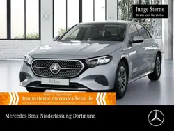 Hightechsilber Gebraucht 2024 Mercedes E200 Avantgarde Limousine | 48.990 € (Fairer Preis)