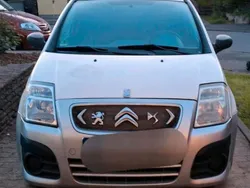 Weiß Gebraucht 2008 Citroën C2 Kleinwagen | 2.000 €