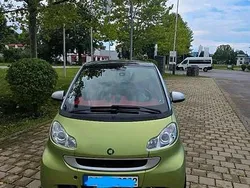 Grün Gebraucht 2011 Smart ForTwo Coupé Coupé | 3.400 € (Fairer Preis)
