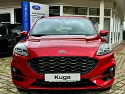 Lucidrot metallic Gebraucht 2024 Ford Kuga SUV | 47.450 €