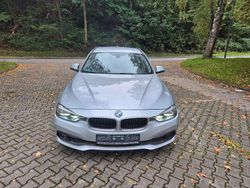 Silber Gebraucht 2015 BMW 318 Kombi | 11.900 € (Guter Preis)