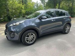 Grau Gebraucht 2017 Kia Sportage DREAM-TEAM Edition SUV | 10.700 € (Guter Preis)