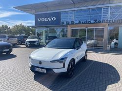 Weiß Gebraucht 2025 Volvo EX30 Performance SUV | 43.900 € (Teuer)