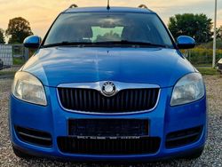 Blau Gebraucht 2008 Skoda Roomster Van / Kleinbus | 3.970 €
