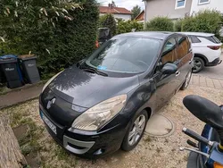 Blau Gebraucht 2010 Renault Scénic III Dynamique Van / Kleinbus | 3.200 € (Fairer Preis)