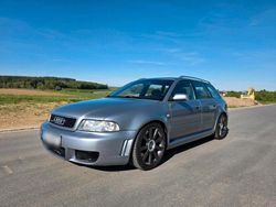 Silber Gebraucht 2001 Audi RS4 Kombi | 46.900 €