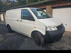 Weiß Gebraucht 2006 VW T5 Van | 5.000 € (Fairer Preis)
