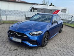 Blau Gebraucht 2023 Mercedes C300e AMG line Kombi | 41.000 € (Etwas zu teuer)