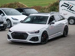 Weiß Gebraucht 2021 Audi RS4 Ambiente Kombi | 58.000 € (Fairer Preis)