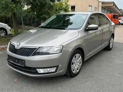 Beige Gebraucht 2013 Skoda Rapid Elegance Limousine | 6.499 € (Guter Preis)