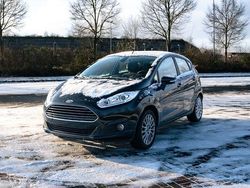 Schwarz Gebraucht 2014 Ford Fiesta Titanium Limousine | 6.800 € (Fairer Preis)