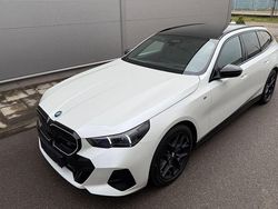 Weiß Gebraucht 2024 BMW i5 Performance Kombi | 69.990 € (Fairer Preis)