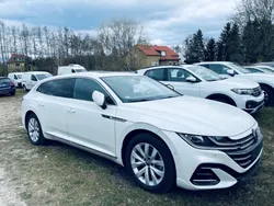 Weiss Gebraucht 2021 VW Arteon R-line Kombi | 47.800 €