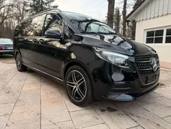 Obsidianschwarz metallic Neu 2024 Mercedes V300 Exclusive Van / Kleinbus | 118.642 € (Teuer)