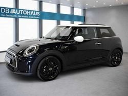 Schwarz Gebraucht 2021 Mini Cooper SE Classic Kleinwagen | 17.490 € (Fairer Preis)