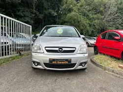Silber Gebraucht 2006 Opel Meriva Edition Van / Kleinbus | 2.999 € (Fairer Preis)