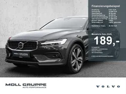 Grau Gebraucht 2023 Volvo V60 CC Plus Kombi | 35.750 € (Guter Preis)