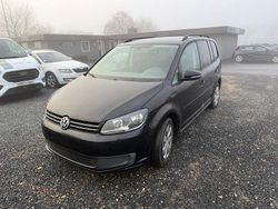 Schwarz Gebraucht 2011 VW Touran Comfortline Van / Kleinbus | 4.100 € (Superpreis)